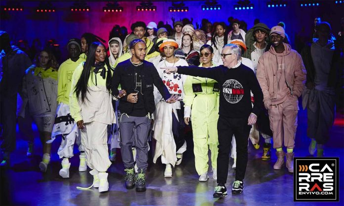 TOMMY HILFIGER CELEBRA LA HERENCIA SPORTWEAR CON LA TERCERA COLE