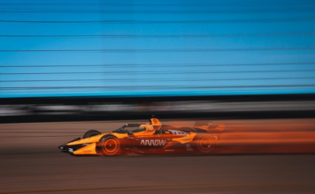 Pato O’Ward roza la victoria en el regreso de IndyCar a Phoenix