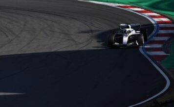 Checo bromea sobre la destrucción de su Cadillac en el Sprint