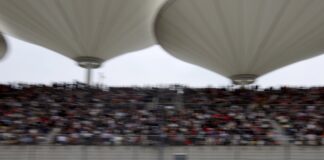 Checo se culpa por el incidente con Bottas en China