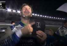Daniel Suárez se lleva la victoria en Charlotte