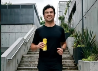 Fans reaccionan al nuevo comercial de Sergio Pérez; sospechan que fue hecho con IA