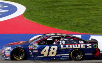 Jimmie Johnson volverá al legendario No. 48 para disputar el Daytona 500 2027
