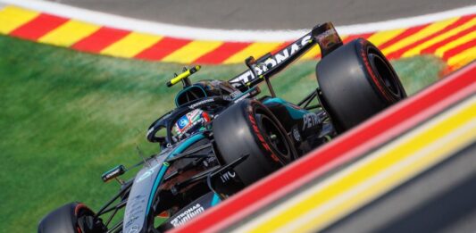 Antonelli sale primero en Spa-Francorchamps