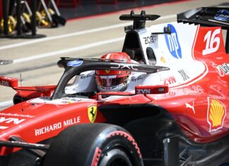 Leclerc gana, delante de Russell y Hamilton, una carrera que acabó con coche de seguridad