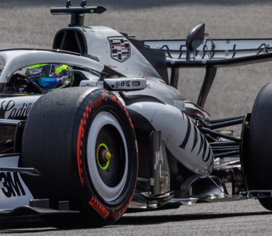 Checo Pérez revela el problema que impidió a Cadillac avanzar a la Q2 en Bélgica