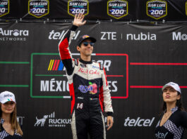 AGA Racing Team y Alex de Alba Jr. pelearon por el podio hasta las últimas vueltas en San Luis Potosí