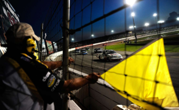 NASCAR modifica las etapas para reducir las banderas amarillas tras las críticas de los aficionados