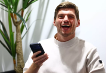 Max Verstappen renueva con Red Bull hasta 2030 y revela que pensó en dejar la F1