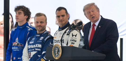 Donald Trump ondeará la bandera verde en la carrera de IndyCar en Washington