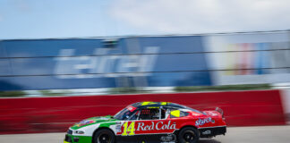 AGA Racing Team y Alex de Alba Jr., con un duro inicio en “El Chase” 2026 de NASCAR México Series