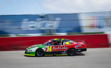 AGA Racing Team y Alex de Alba Jr., con un duro inicio en “El Chase” 2026 de NASCAR México Series