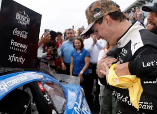 NASCAR suspende a miembros de equipo tras brutal altercado contra Corey Heim en Martinsville