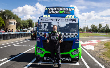 El Árabe Racing Team By Compass Blue, pone toda la carne al asador en la carrera de casa
