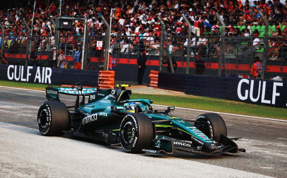 Formula One Bahrain Grand Prix in Malaysia - Race