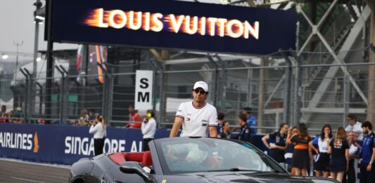 Checo Pérez se sincera sobre su llegada a Cadillac en F1: “Es difícil de asimilar para los aficionados”