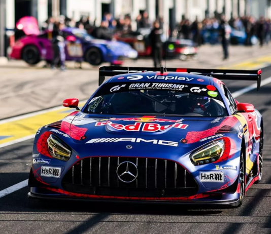 Max Verstappen correrá en GT3 en Portimão y se enfrentará a Valentino Rossi