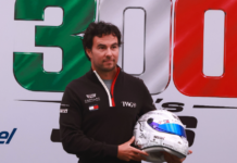 Sergio Pérez listo para celebrar su carrera 300 en la Fórmula 1 con casco especial