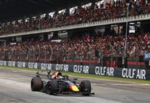 Verstappen gana en Sepang