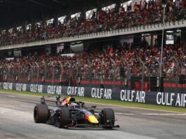 Verstappen gana en Sepang
