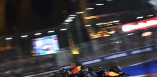 Max Verstappen gana en Singapur